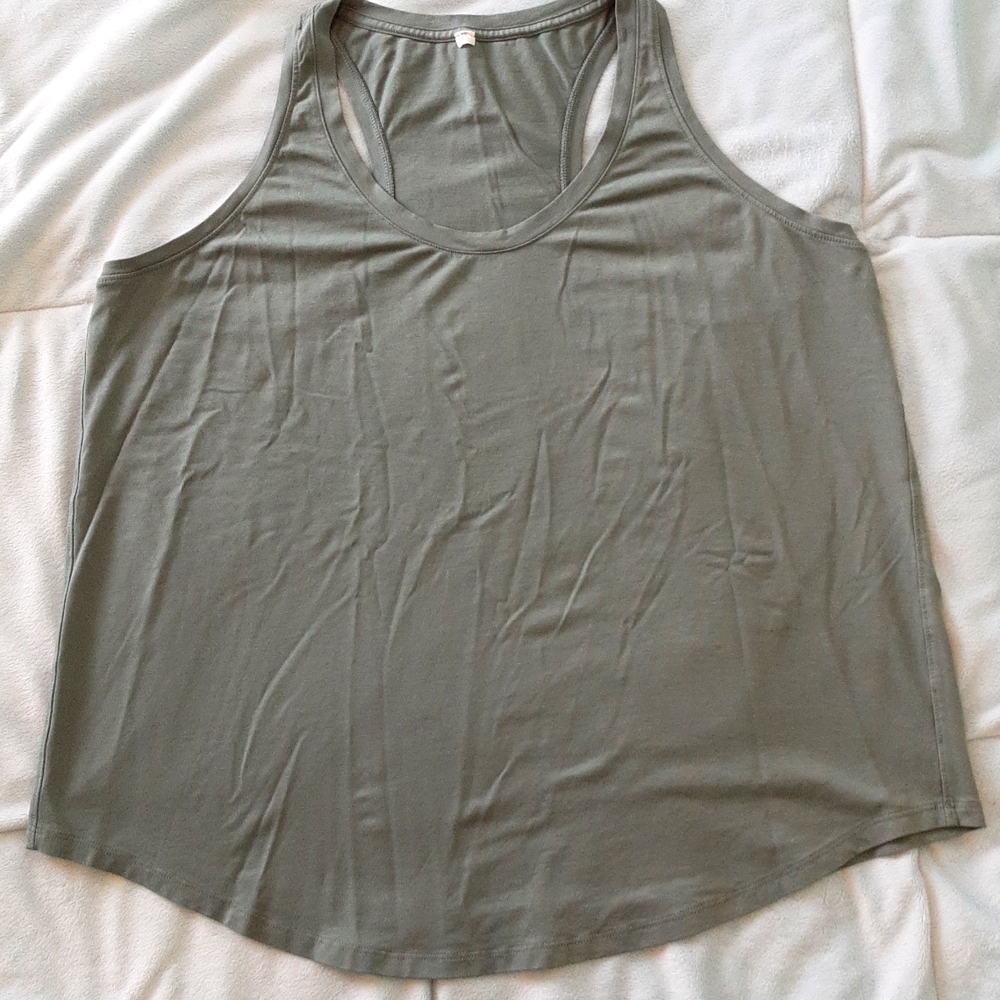 Lululemon Tank Top Plus Size